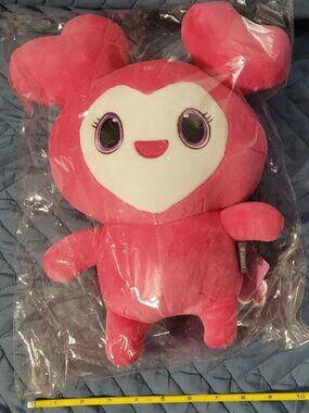 TWICE LOVELY LARGE PLUSHIES SEALED/UNOPENED. OFFICAL K-POP MERCH 2018